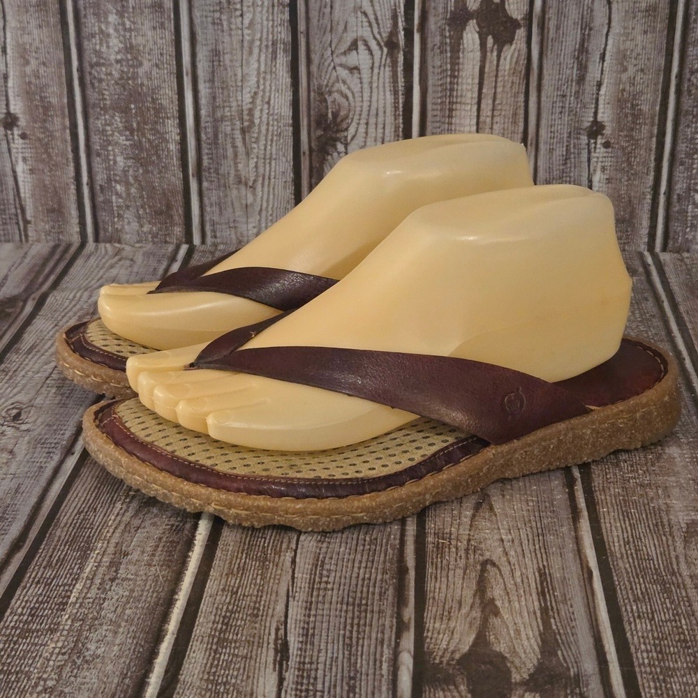 Sz 8 Womens Born Bora Mahogany Brown Leather Thong Comfort Sandals VGUC!